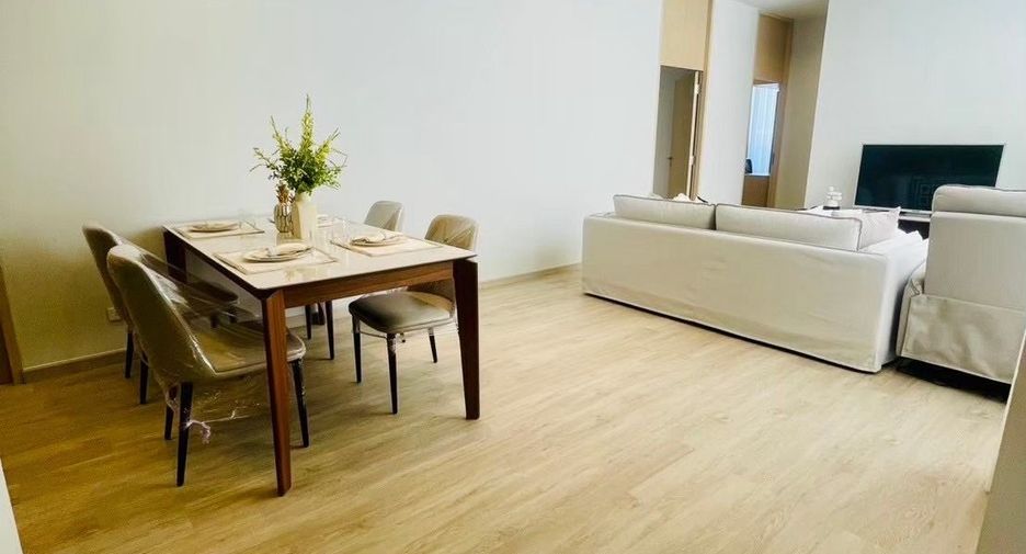 For rent 3 bedrooms condo in Watthana, Bangkok