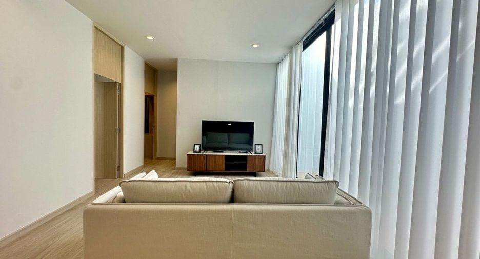 For rent 3 bedrooms condo in Watthana, Bangkok