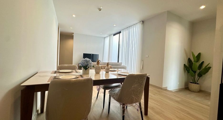 For rent 3 bedrooms condo in Watthana, Bangkok