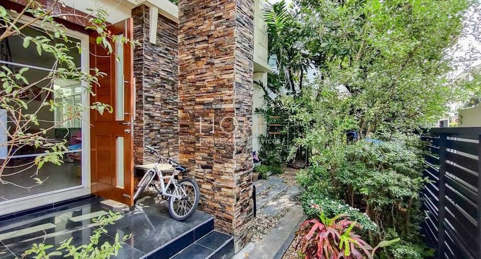 Casa en venta de 5 habitaciones en Khan Na Yao, Bangkok