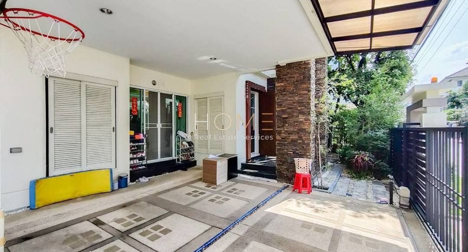 Casa en venta de 5 habitaciones en Khan Na Yao, Bangkok