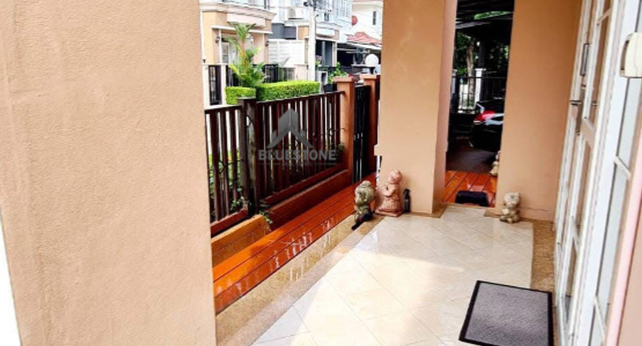 出租 3 卧室 独立屋 在 Suan Luang, 曼谷