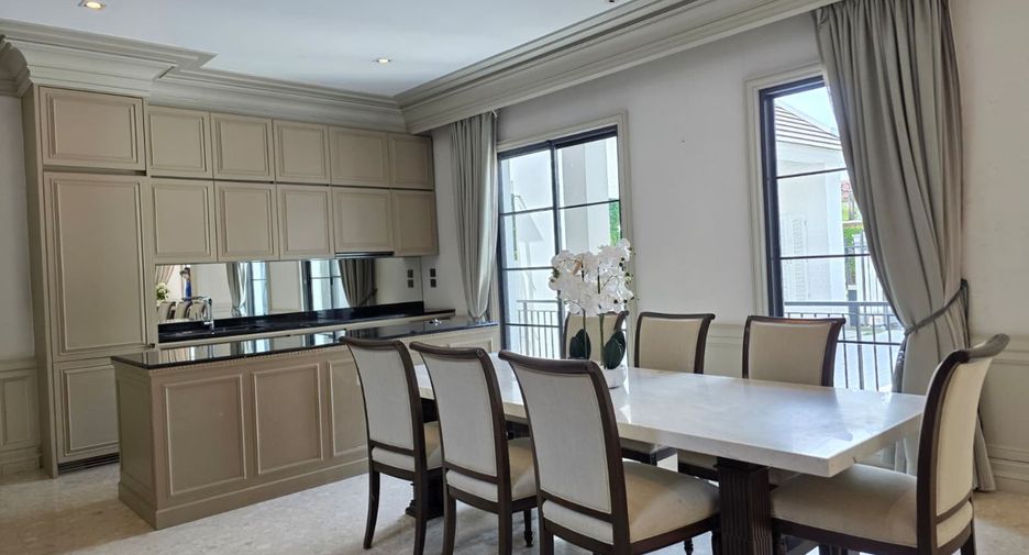 Villa en alquiler de 4 habitaciones en Mueang Samut Prakan, Samut Prakan