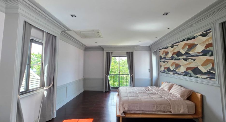 Villa en alquiler de 4 habitaciones en Mueang Samut Prakan, Samut Prakan