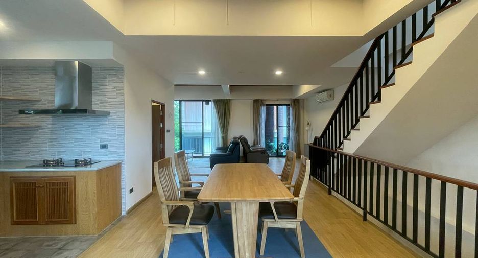 For rent and for sale 2 bedrooms townhouse in Mueang Chiang Mai, Chiang Mai