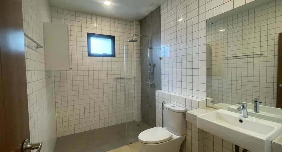 For rent and for sale 2 bedrooms townhouse in Mueang Chiang Mai, Chiang Mai