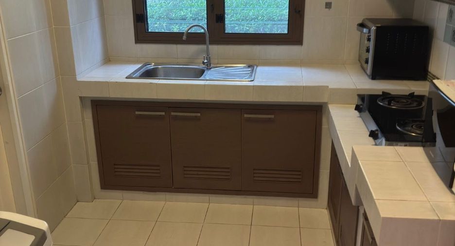 For rent 3 bedrooms house in Bang Phli, Samut Prakan