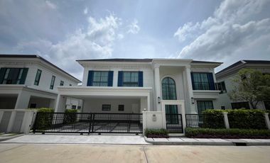 For rent and for sale 4 bed house in Bang Phli, Samut Prakan