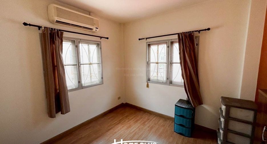 À vendre 3 chambres maison à Lam Luk Ka, Pathum Thani