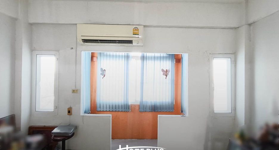 出售 2 卧室 商业空间 在 Lam Luk Ka, Pathum Thani