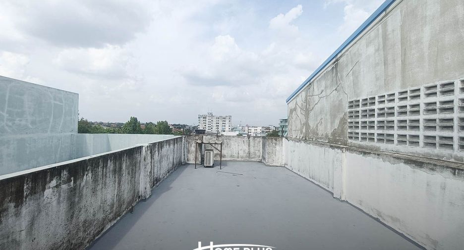 出售 2 卧室 商业空间 在 Lam Luk Ka, Pathum Thani