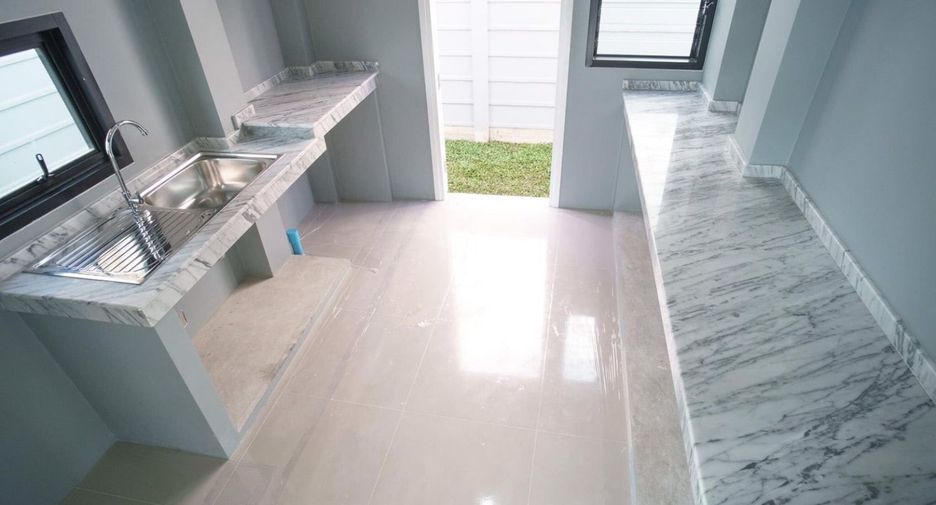 For rent 3 bedrooms house in Mueang Chiang Mai, Chiang Mai