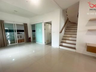 For sale 3 bed townhouse in Pak Kret, Nonthaburi