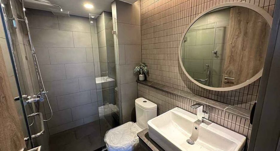 For rent 2 ベッドルーム condo in Pathum Wan, Bangkok
