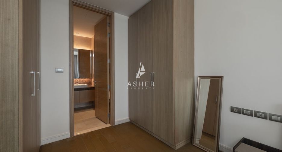 Wohnung zur Miete mit 2 Zimmer in Pathum Wan, Bangkok