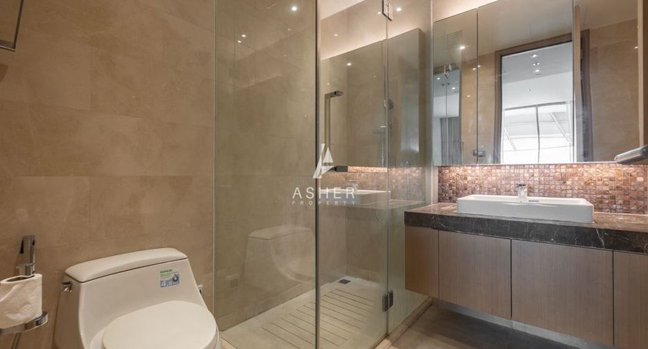 Wohnung zur Miete mit 2 Zimmer in Pathum Wan, Bangkok