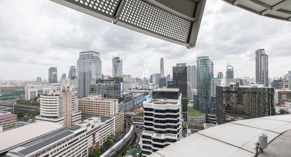 Wohnung zur Miete mit 2 Zimmer in Pathum Wan, Bangkok