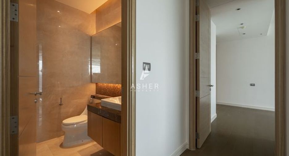 Wohnung zur Miete mit 2 Zimmer in Pathum Wan, Bangkok