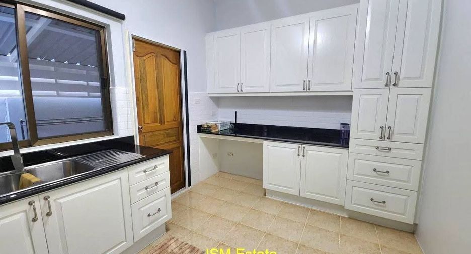 For rent 3 bedrooms house in Hua Hin, Prachuap Khiri Khan