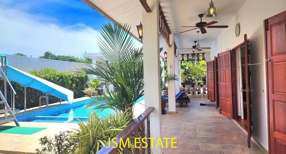 For rent 4 bedrooms house in Hua Hin, Prachuap Khiri Khan