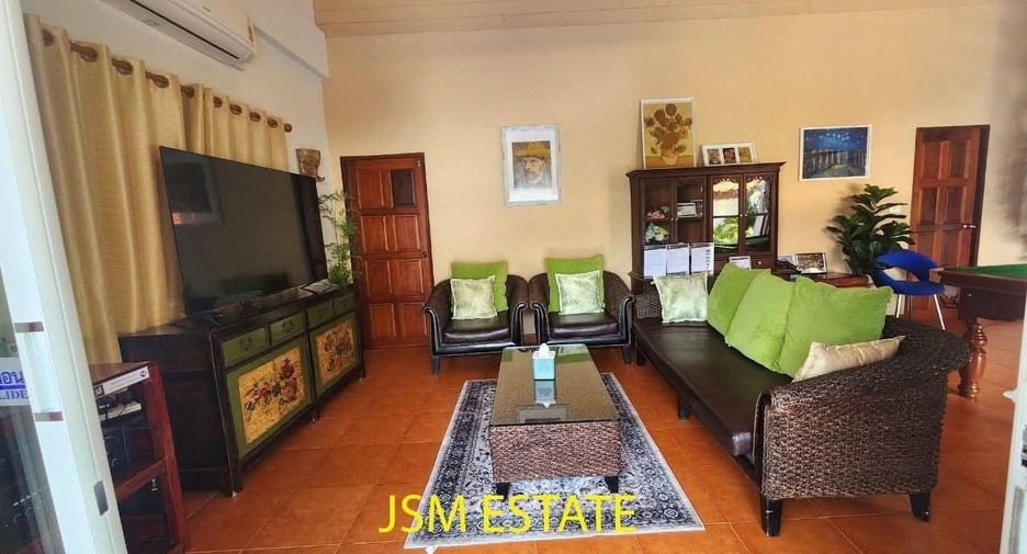 For rent 4 bedrooms house in Hua Hin, Prachuap Khiri Khan