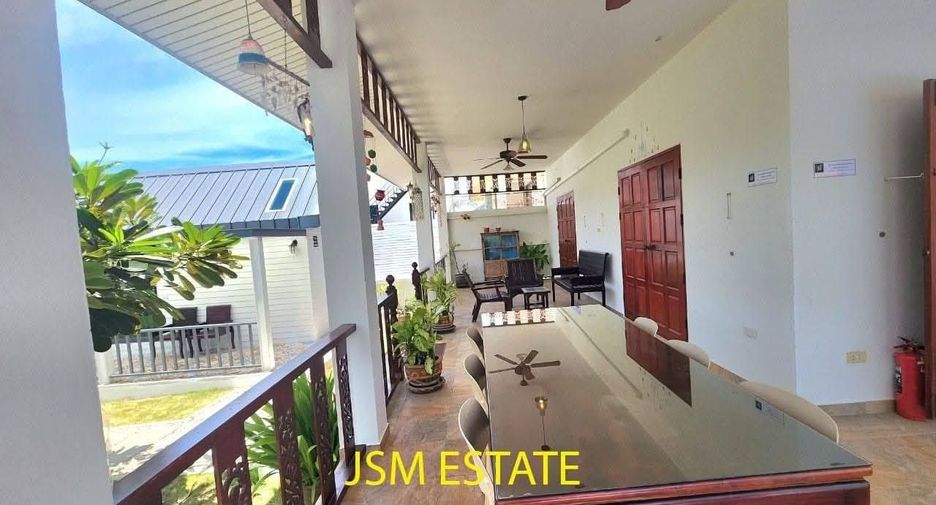 For rent 4 bedrooms house in Hua Hin, Prachuap Khiri Khan