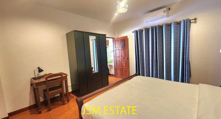 For rent 4 bedrooms house in Hua Hin, Prachuap Khiri Khan
