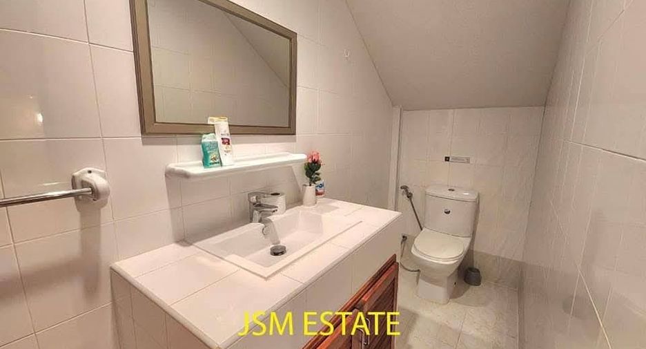 For rent 4 bedrooms house in Hua Hin, Prachuap Khiri Khan