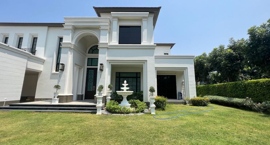 For sale 4 bedrooms house in Suan Luang, Bangkok