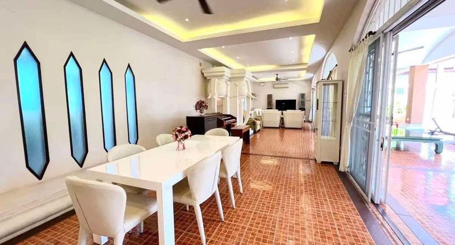 For rent and for sale 3 bedrooms house in Bang Lamung, Chonburi