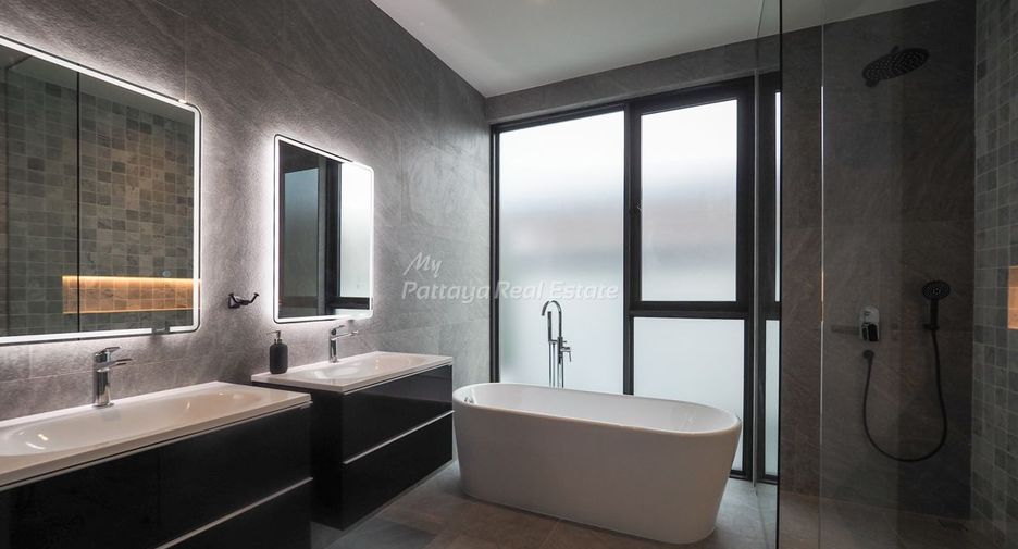 For sale 6 bedrooms house in Bang Lamung, Chonburi
