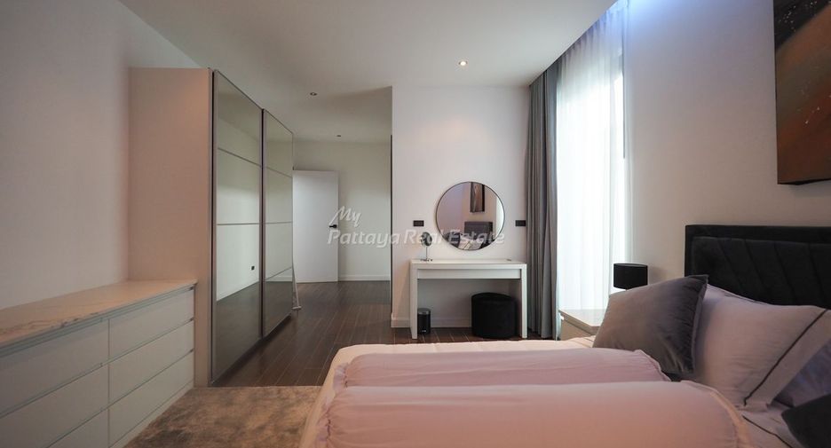 For sale 6 bedrooms house in Bang Lamung, Chonburi