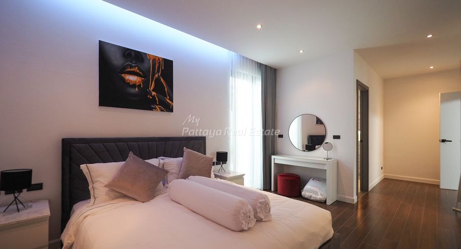 For sale 6 bedrooms house in Bang Lamung, Chonburi