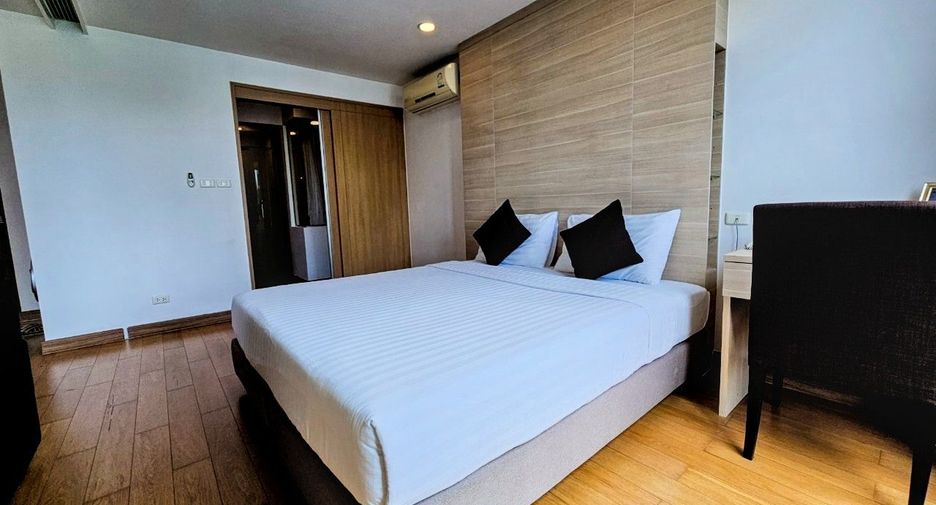 Apartamento con servicios en alquiler de 1 habitaciones en Khlong Toei, Bangkok