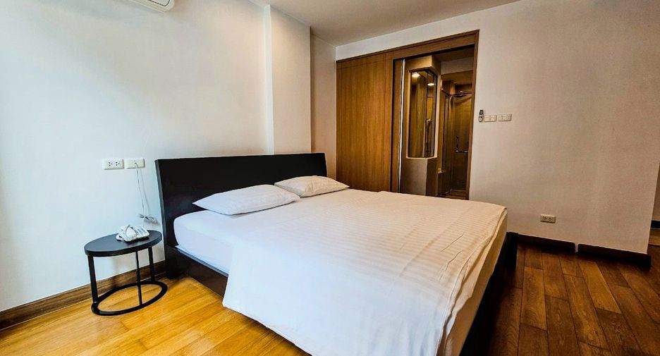 À louer 1 chambre appartement avec services à Khlong Toei, Bangkok