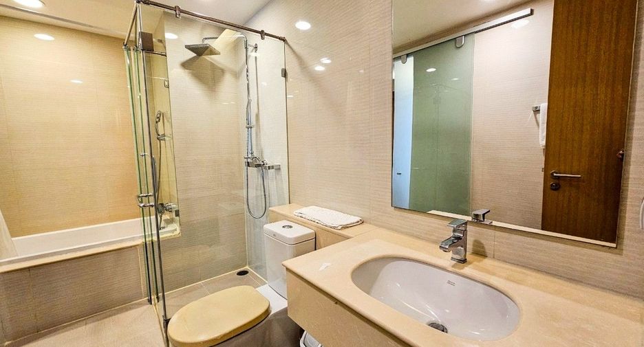À louer 1 chambre appartement avec services à Khlong Toei, Bangkok