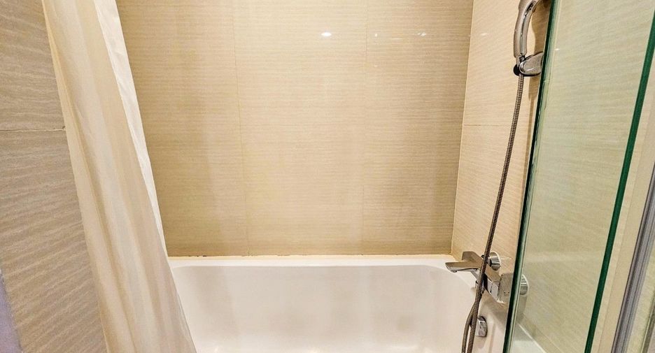 À louer 1 chambre appartement avec services à Khlong Toei, Bangkok
