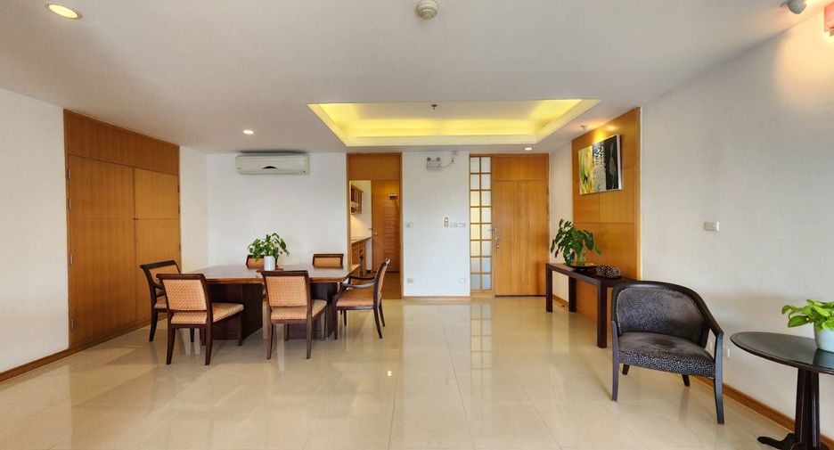 For rent 2 ベッドルーム apartment in Bang Rak, Bangkok