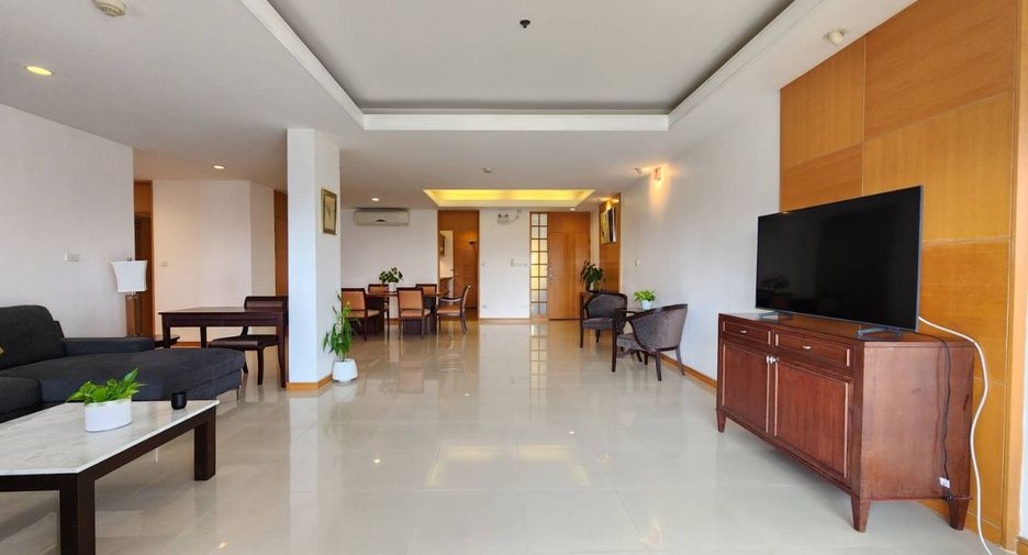 For rent 2 ベッドルーム apartment in Bang Rak, Bangkok