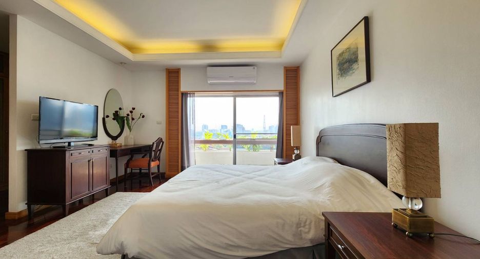 For rent 2 ベッドルーム apartment in Bang Rak, Bangkok