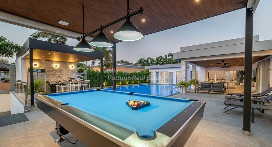 For sale 6 ベッドルーム house in Bang Lamung, Chonburi