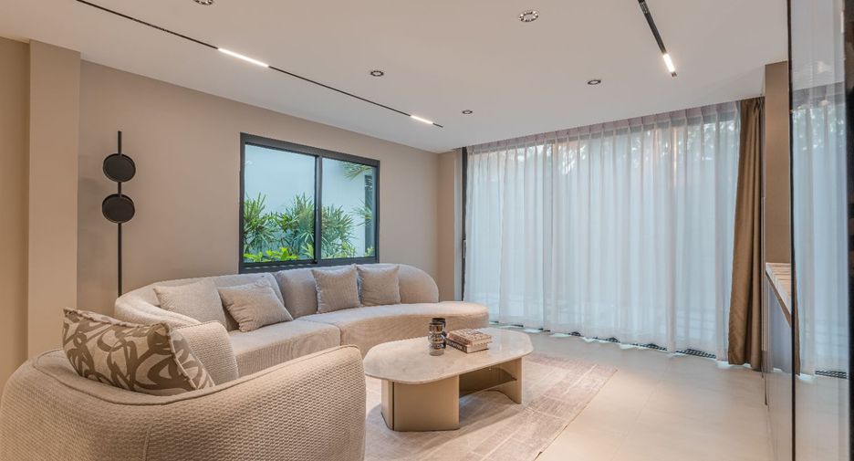 For sale 4 bedrooms villa in Bang Lamung, Chonburi