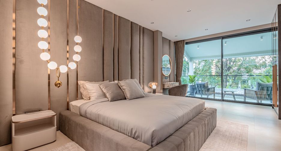 For sale 4 bedrooms villa in Bang Lamung, Chonburi