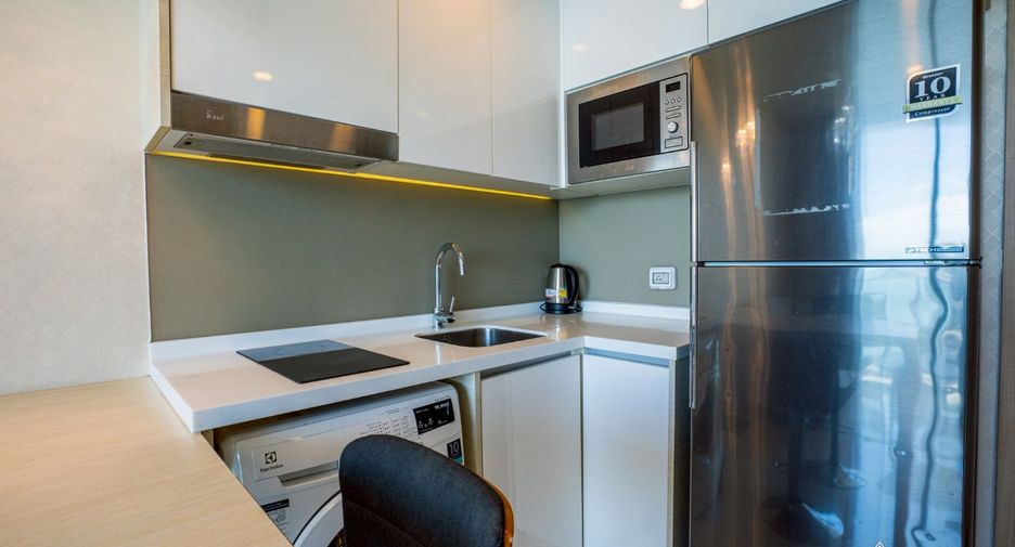 For sale 1 bed condo in Bang Lamung, Chonburi