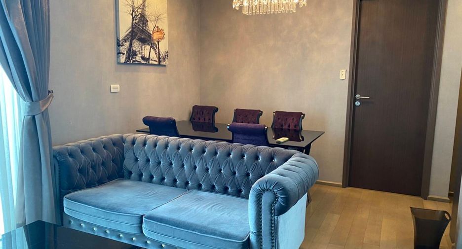 For rent 2 bedrooms condo in Pathum Wan, Bangkok
