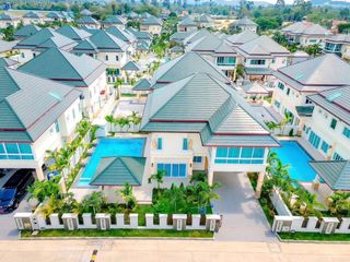 Haus zur Miete mit 5 Zimmer in Bang Lamung, Chonburi