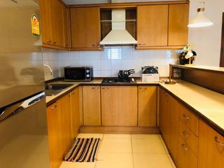 For sale 3 bed condo in Watthana, Bangkok