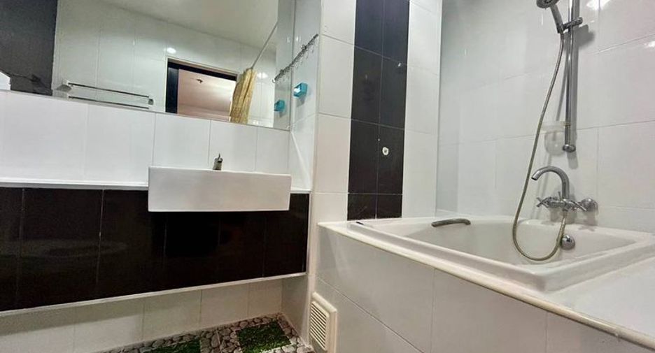 À louer 1 chambre condo à Si Racha, Chonburi