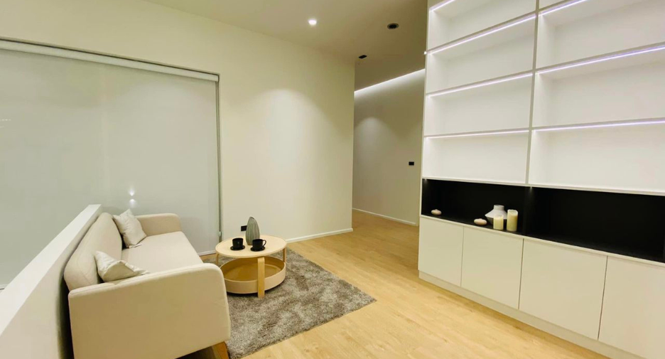 For rent 4 bedrooms villa in Hang Dong, Chiang Mai