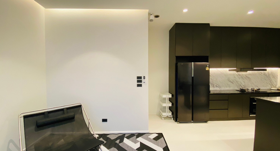 For rent 4 bedrooms villa in Hang Dong, Chiang Mai